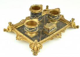 Szecessziós íróasztal garnitúra. Öntött, patinázott, tűzi aranyozott bronz, stilizált cseresznyevirá...