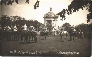 1939 Ópusztaszer, Sövényháza; Árpád emlékmű. photo