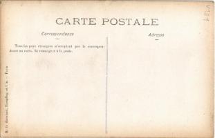 Erotikus hölgy átlátszó neglizsében / Erotic nude lady in transparent negligee