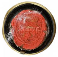 Szent István király és Szent László király relief a királyok csontereklyéivel.
Szent István és Szen...