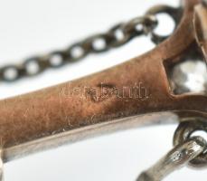 Arany (Au) 14 és 9 k. Szecessziós collier (nyakék). Brossból átalakított nyakék, 33 db apró régi csi...