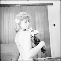 cca 1981 Virágszálak, Menesdorfer Lajos (1941-2005) budapesti fotóművész hagyatékából, 11 db vintage...