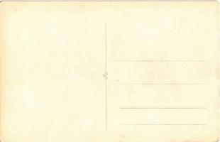 Gyergyószentmiklós, Gheorgheni; Oltár-kő, automobil / Piatra Altarului / mountain, automobile. Ambru...