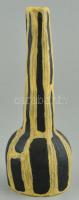 Gorka Lívia (1925 - 2011): Kobaktök váza. Fekete, sárga mázakkal festett kerámia, hibátlan. Jelzett: GL Hungary. m: 19 cm