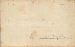 Csetény, Gazdaság udvara szekerekkel, Holitscher kastély. photo (EK)