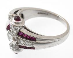 Palládium (Pd) Art Deco fazonú gyűrű. 21 db modern csiszolású briliáns cca. 0,5 ct és 1 db baguette ...