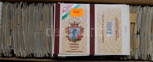 423 db vegyes magyar gyufacimke