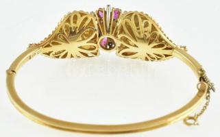 Arany (Au) 14 k. Szecessziós stílusú karreif 1 db cca. 0,25 ct briliánssal, 21 db kis briliánssal ék...