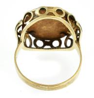 Arany (Au) gyűrű emlékérmével foglalva. (8K/br.2,17 gr)