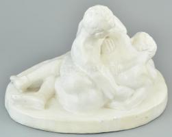 Ismeretlen művész, jelzés nélkül: Birkózók. Gipsz. Sérült. 36x32x23 cm