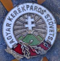 1942. "A II. osztályú pályabajnokság 5. helyezettje 1942" kerékpáros díjplakett kőtalapzat...