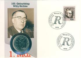 NDK 1990. 10M "100 éves a Munka napja" érmés, bélyeges borítékon T:2