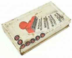 Borolin bélyegzőpárna fém doboz, rajta art decós grafikával, kopott borítóval, 10x5,5x2 cm
