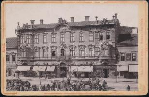 cca 1890 Arad, Hermann palota, sérült, hátul ragasztónyommal. Keményhátú fotó. 17x11 cm