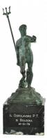 Posseidon szobor, patinázott bronz, gránittalpon, Jelezve alján etikettel: Argenteria-Corradini-Bologna. m: 25 cm