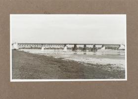 cca 1946 Komárom, Duna-híd újjáépítésének munkálatai a II. világháború után, a híd helyreállításának...