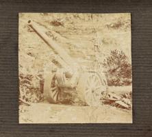 1915-1917 2 db feliratozott fotóalbum az olasz frontról, Isonzo és Tolmein környékéről, 111 fotóval ...