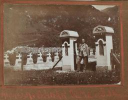 1915-1917 2 db feliratozott fotóalbum az olasz frontról, Isonzo és Tolmein környékéről, 111 fotóval ...