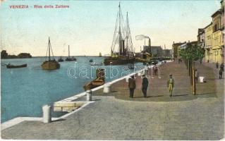 1910 Venezia, Venice; Riva delle Zattere / quay, steamship (tear)