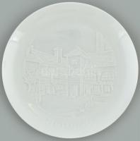 Herendi Porcelángyár litofán emléktál, biszkvit/fehér mázas, jelzés nélkül, apró kopásnyomokkal, d: 18 cm