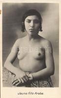 Arabian ethnic nude