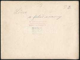 cca 1930 Lőcse, a fehér asszony, hátoldalon feliratozott fotó Erdélyi műterméből, hidegpecséttel jel...