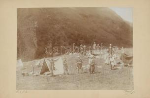 cca 1886-1900 Déchy Mór (1851-1917) geográfus, utazó, a Kaukázus egyik első kutatójának össz. 11 db ...