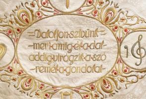 Temesvári kórusmozgalmi zászló 130x150 cm. Felirat: Rónáci Haladó Kör 1913 Temesvár 1933, "Dalo...