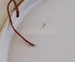 Német fali dísztányér pár, fajansz, öblében színesen festett jelenet, faágakon játszadozó gyermekek....