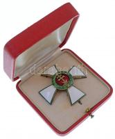 1935. "A Magyar Érdemrend Tisztikeresztje" jelzetlen zománcozott, aranyozott kitüntetés fü...