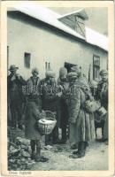 1916 Orosz hadifoglyok. Az Érdekes Újság kiadása / WWI Austro-Hungarian K.u.K. military, Russian POWs (prisoners of war) (Rb)