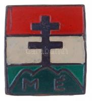 ~1930. M.É. (Magyar Élet Pártja) festett Br gomblyukjelvény (19x17mm) T:1- / Hungary ~1930. M.É. (Magyar Élet Pártja) painted Br buttonhole badge (19x17mm) C:AU
