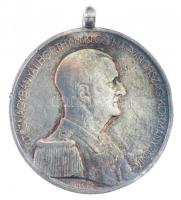 1939. "Magyar Kis Ezüst Vitézségi Érem" jelzetlen Ag kitüntetés mellszalag nélkül. Szign.: BERÁN L. T:2- ph., patina / Hungary 1939. "Small Hungarian Silver Gallantry Medal" Ag decoration without ribbon and hallmark. Sign.: BERÁN L. C:VF edge error, patina NMK 436.