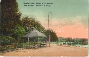 1913 Pöstyén, Pistyan, Piestany; Sétány a Vág partján. Laufer Nándor kiadása / Riviera a. d. Waag / Váh riverside promenade (EK)