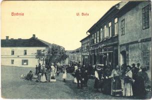 Bochnia, Salzberg; Ul. Biala / street, market vendors. W.L. Bp. 3133. (EK)