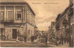 1918 Rimaszombat, Rimavská Sobota; Rákóczy Ferenc utca, Braun Zsigmond és Majoros J. borbély üzlete / street, shops (EK)