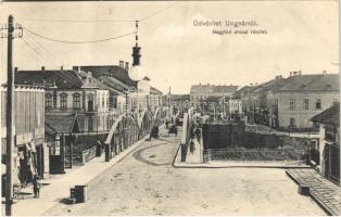 1911 Ungvár, Uzshorod, Uzhhorod, Uzhorod; Nagyhíd utca, üzletek / street, bridge, shops (kis szakadás / small tear)