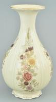 Zsolnay virág mintás porcelán vázácska. Kézzel festett, jelzett, kopott. m: 22 cm