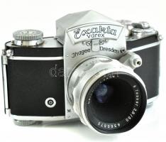 Ihagee Exakta Varex IIa. kamera, Carl Zeiss Tessar 2,8/50 objektívvel börtokban