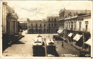 ~1927 Guadalajara, Plazuela de Catedral. Farmacia Moderna / Cathedral square, trams, pharmacy, shops. Romero Foto, photo (fl)