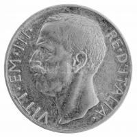 Olaszország 1929R 10L Ag "III. Viktor Emánuel" T:2 kis ph. / Italy 1929R 10 Lire Ag "...