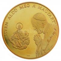 Bognár György (1944-) / Lebó Ferenc (1960-) 1991. II. János Pál pápa látogatása - Budapest aranyozott fém emlékérem, tokban (65mm) T:PP fo., ujjlenyomat