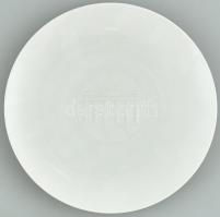 KPM Berlin Brandenburgi kapu dísztányér. Festetlen fehér mázas porcelán. Jelzett, hibátlan, d: 25 cm.