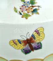 Herendi Viktória mintás váza. Kézzel festett porcelán, jelzett, kopott, m: 15 cm