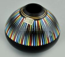 Retró német színes üvegváza, matricával jelzett, kisebb csorbákkal, kopásnyomokkal, m: 10 cm
