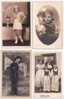 4 db RÉGI magyar folklór fotó képeslap: gyerekek népviseletben / 4 pre-1945 Hungarian folklore photo postcards: children in traditional costumes