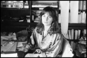 cca 1972 Hankiss Ágnes (1950) politikus fiatalkori felvételei, 9 db vintage NEGATÍV Kotnyek Antal (1...