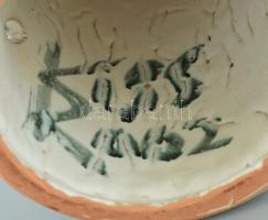 Kiss Roóz Ilona (1920-2010): Női figura, mázas kerámia, kézzel festett, jelzett, hibátlan, m:35 cm