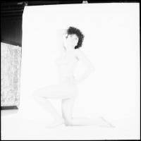 1990 Vegye vigye, 13 db kissé túlexponált vintage NEGATÍV, Menesdorfer Lajos (1941-2005) budapesti f...