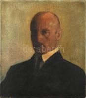 Győrffy István (1890-1970): Férfi portré, 1920-30 körül. Olaj, vászon. Jelzés nélkül. Hátoldalán címkén feliratozott. 55x48 cm